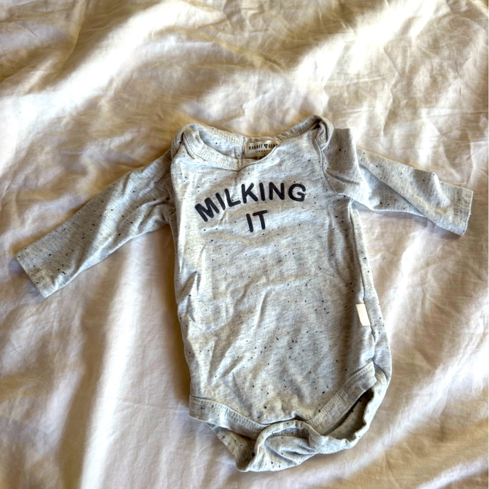 Organic Baby onesie ‘Milking It’ Rabbit + Bear